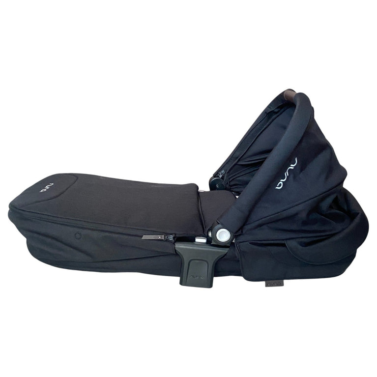 Nuna-Carrycot-Black-1-5