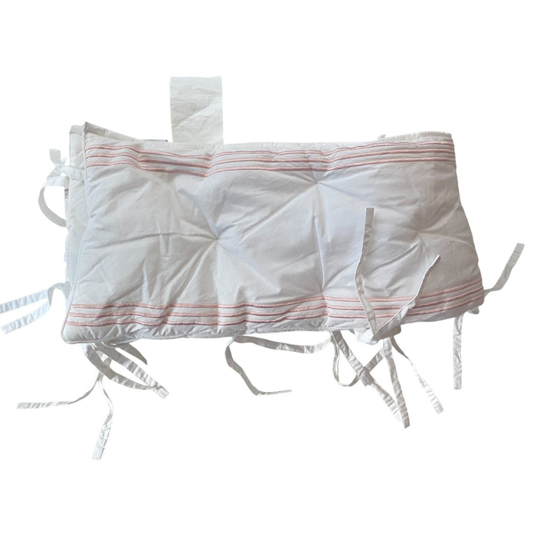 Pottery-Barn-Kids-Baby-Crib-Bumper-White-with-Pink-Border-1-1