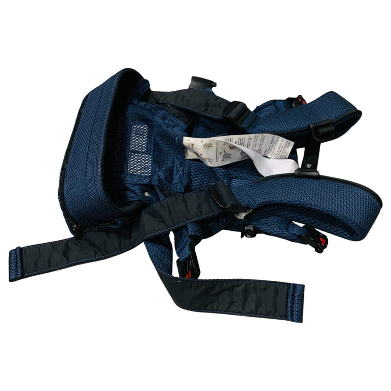 BabyBjörn-Baby-3D-Mesh-Carrier-One-Air-Navy-Blue-3-4