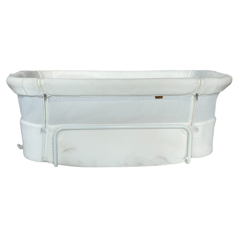 Giggles-Elton-Bassinet-White-2