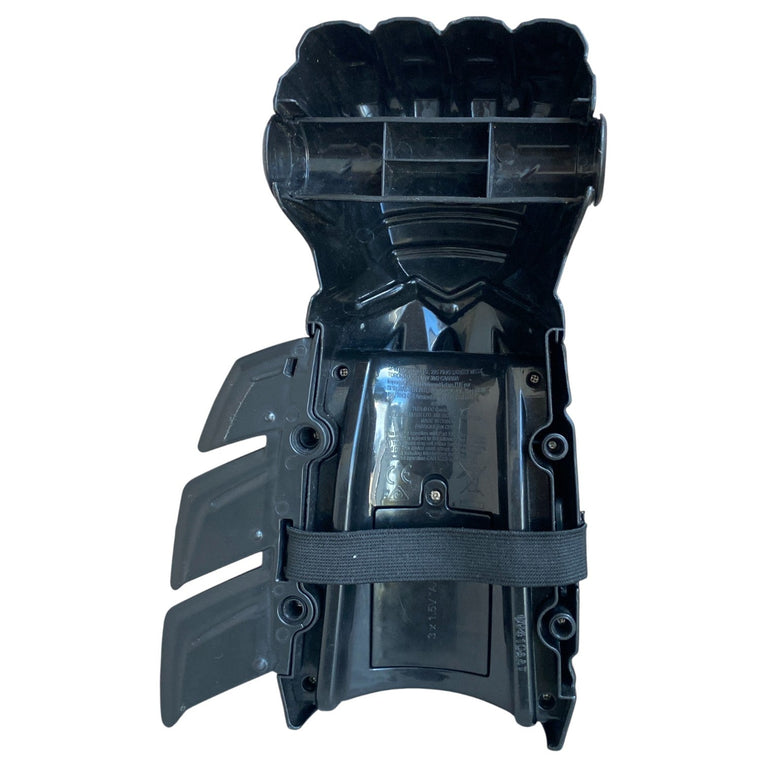 Spin-Master-Batman-Interactive-Gauntlet-3