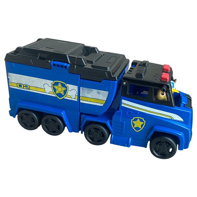 Paw-Patrol-Big-Truck-Pups-Chase-Transforming-Rescue-Truck-1