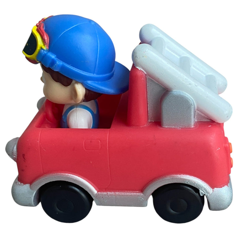 Cocomelon-Mini-Fire-Truck-3