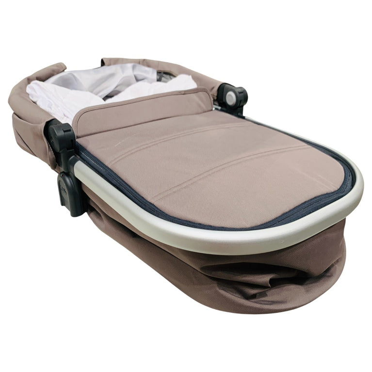 Uppababy-Bassinet-Theo-Dark-Taupe-1-7