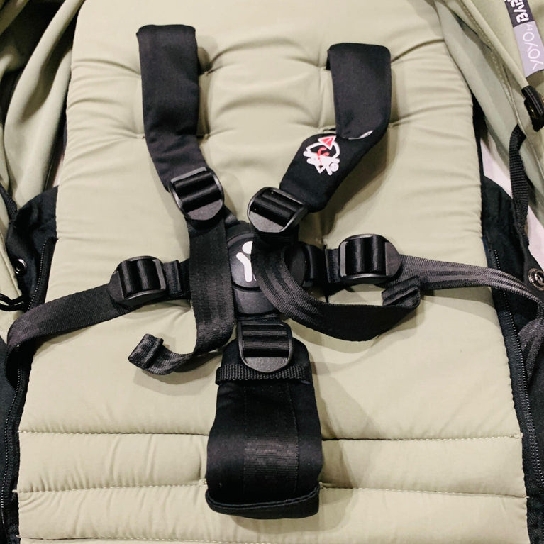 Stokke-YOYO3-0+-Newborn-Pack-Olive-3