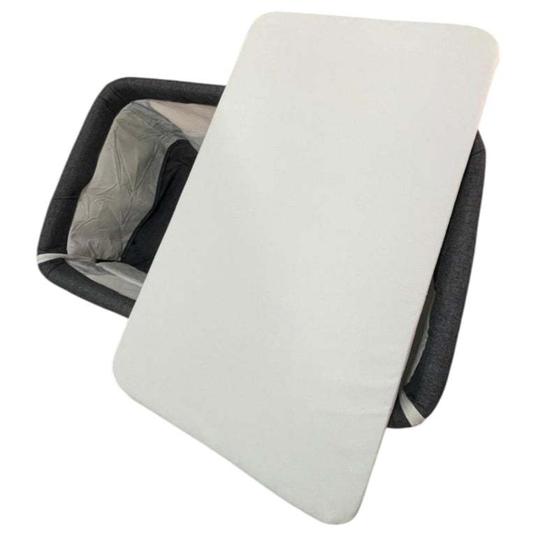Bonfino-Regal-Crib-&-Bedside-Bassinet-1-7