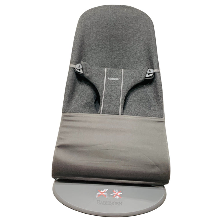 BabyBjörn-Bouncer-Bliss-Charcoal-Gray-1-2