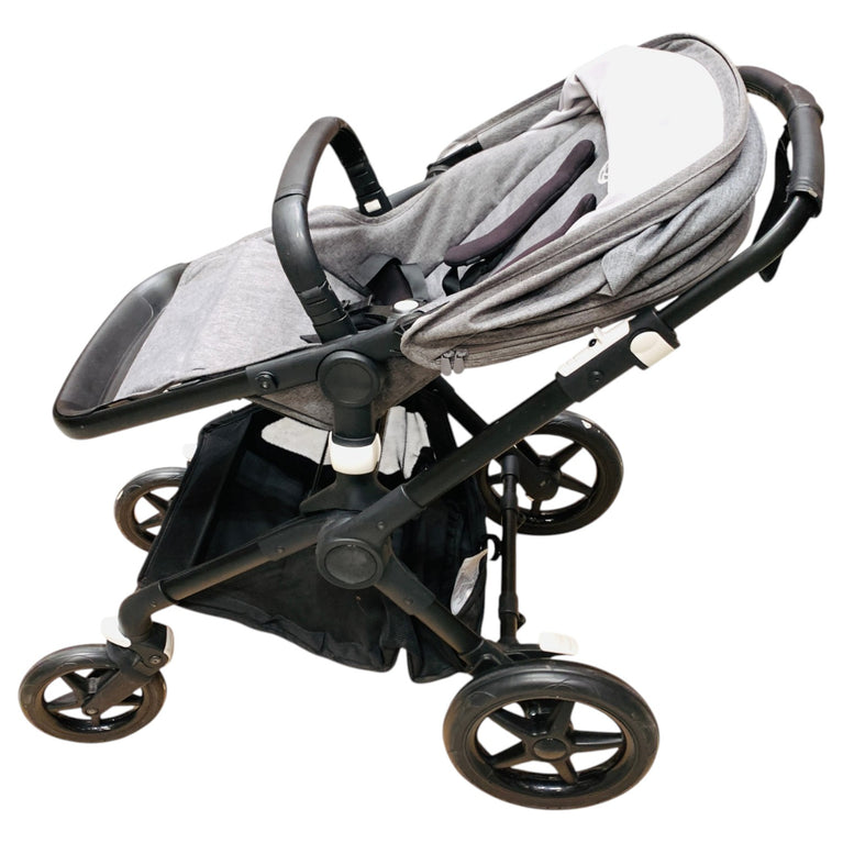 Bugaboo-Fox-3-Cub-Carrycot-+-Seat-Complete-Pushchair-Grey-1-4