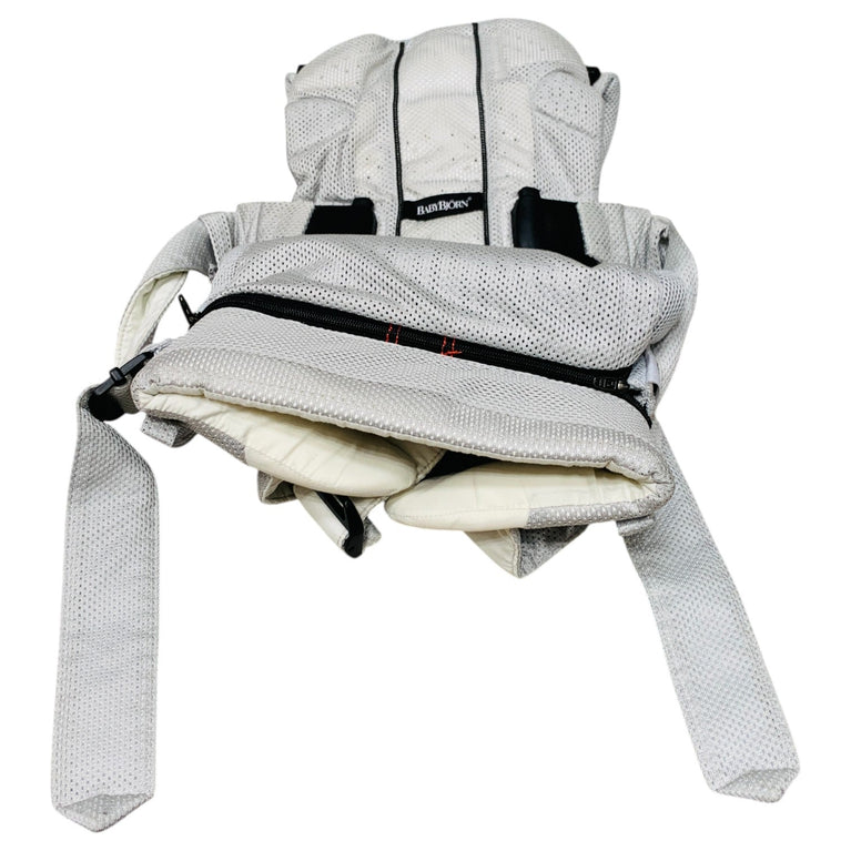 BabyBjörn-Baby-Carrier-One-Air-Silver-4-1