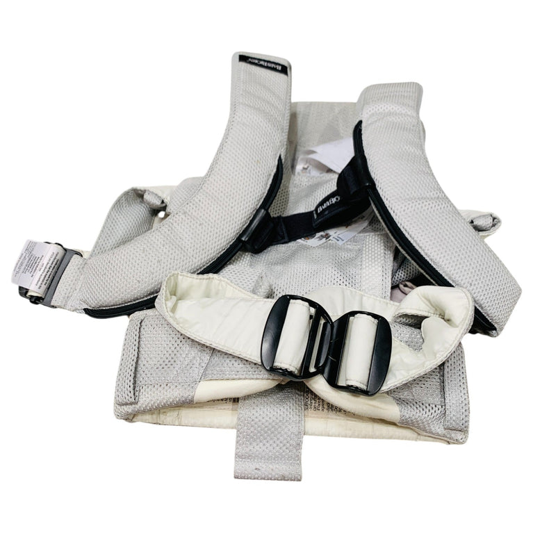 BabyBjörn-Baby-Carrier-One-Air-Silver-4-7