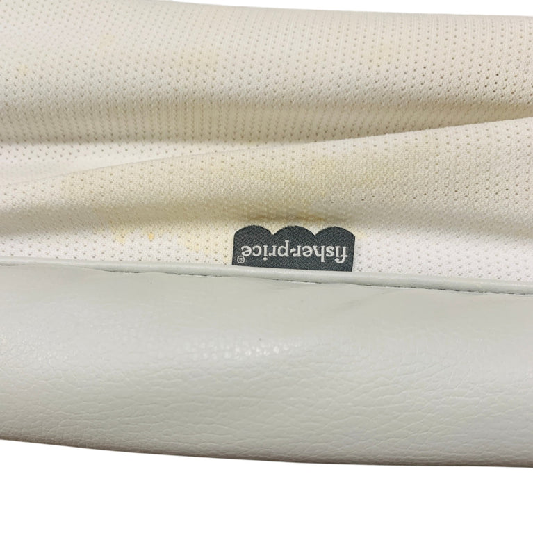 Fisher-Price-Baby-Bassinet-Bedside-Sleeper-1-7