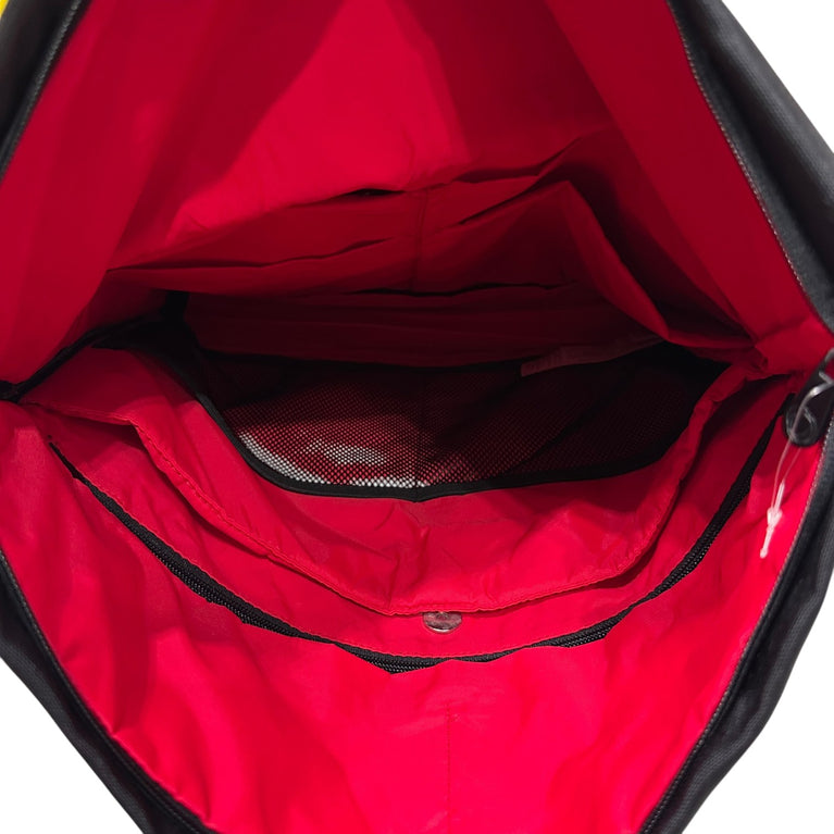 Bugaboo-Bag-Black/Red-Lining-1-4
