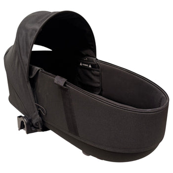 Babyzen-YOYO-Newborn-Shell-Bassinet-Black-1-2