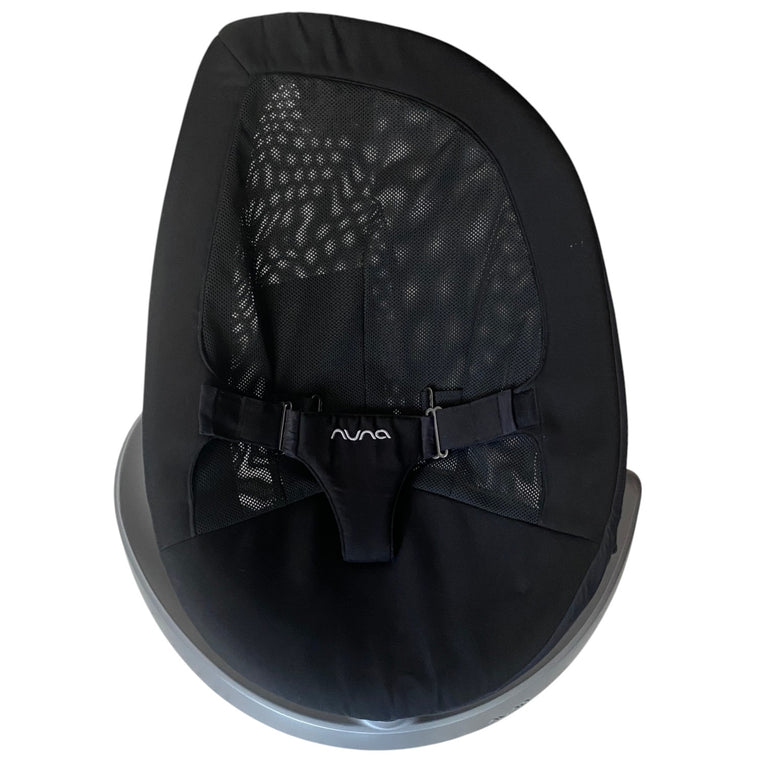 Nuna-Leaf-Curv-Baby-Swing-Black-1-3