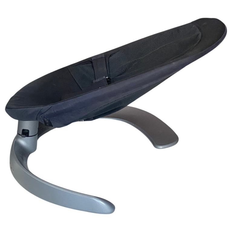 Nuna-Leaf-Curv-Baby-Swing-Black-1-5