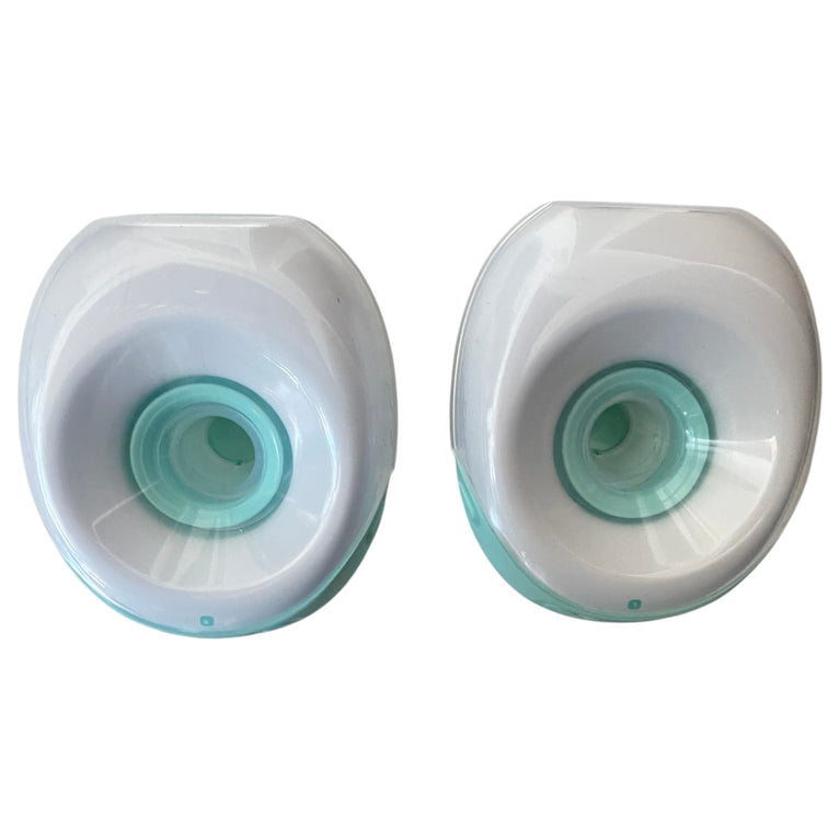 Willow-Go-Hands-Free-Wearable-Breastfeeding-Pump-Aqua-3