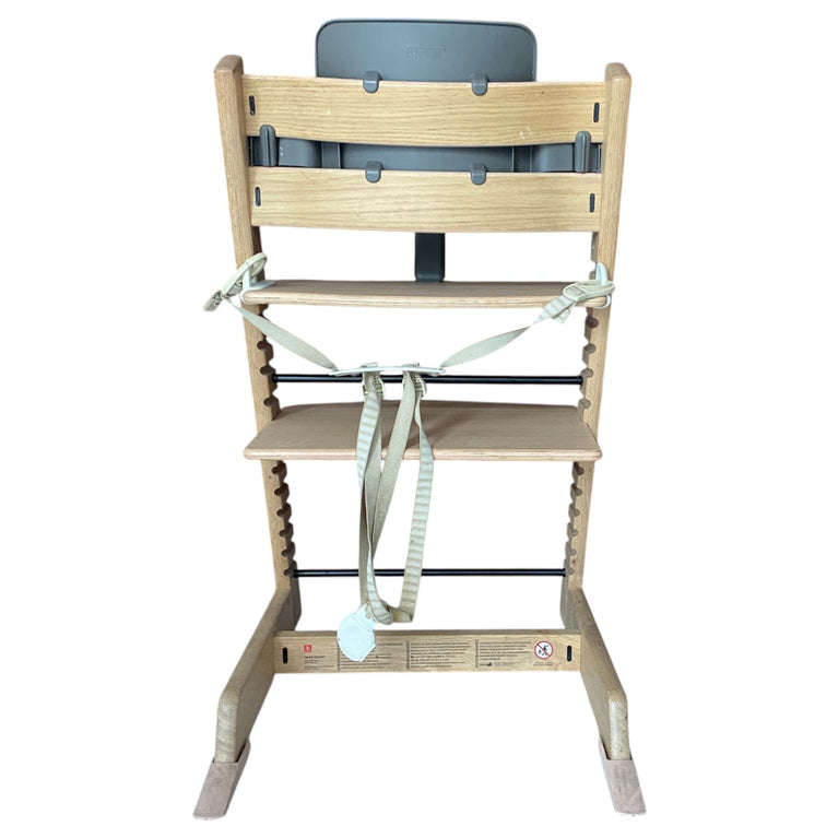 Stokke-High-Chair-(Brown)-with-Baby-Set-Tray-(Storm)-&-Harness-(Beige)-1-6