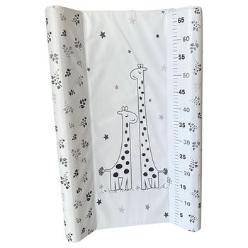 Moon-Waterproof-Changing-Mat-Metric-Giraffe-1-2