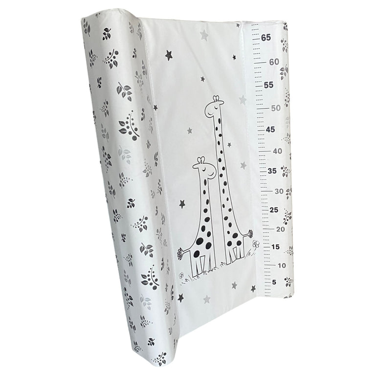 Moon-Waterproof-Changing-Mat-Metric-Giraffe-1-1