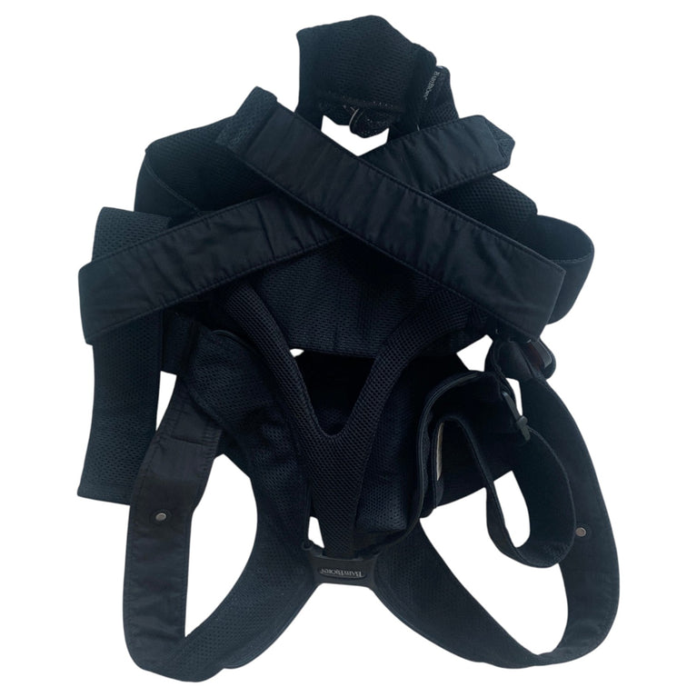Ergobaby-Omni-Breeze-Baby-Carrier-Black-3-4