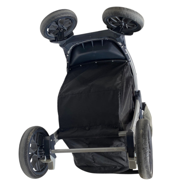 Chicco-Bravo-Trio-Travel-System-3-in-1-Camden-Stroller-with-Chicco-KeyFit-Max-Infant-Car-Seat-Black-1-12