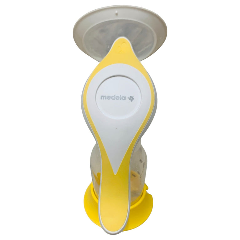 Medela-Manual-Breast-Pump-150mL-2-5