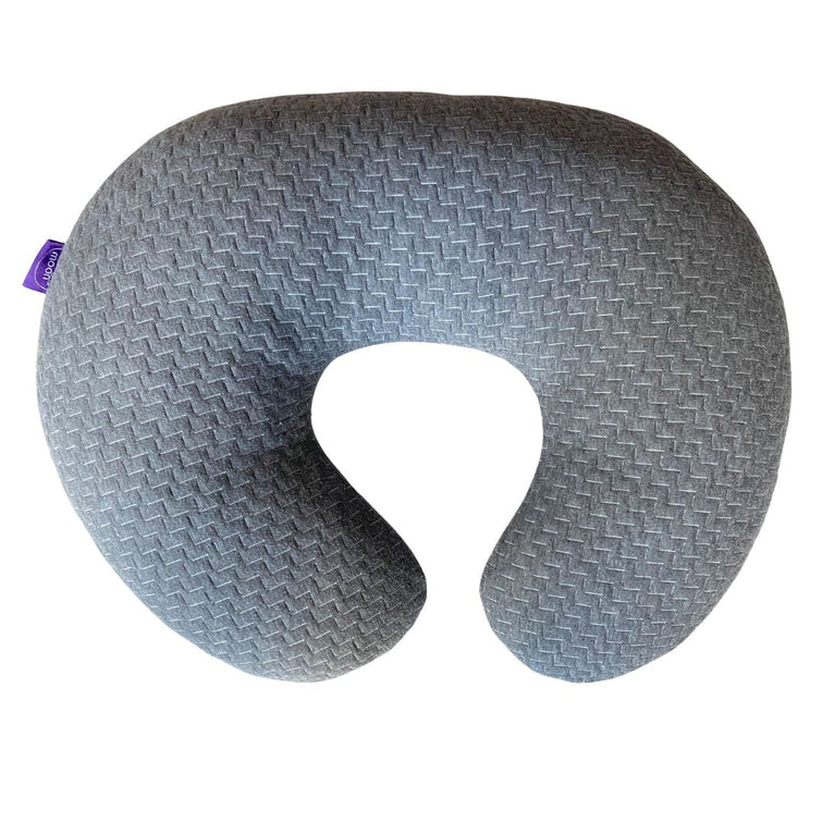 The-Moon-Brand-Bamboo-Moms-Feeding-Pillow-Grey-1-2