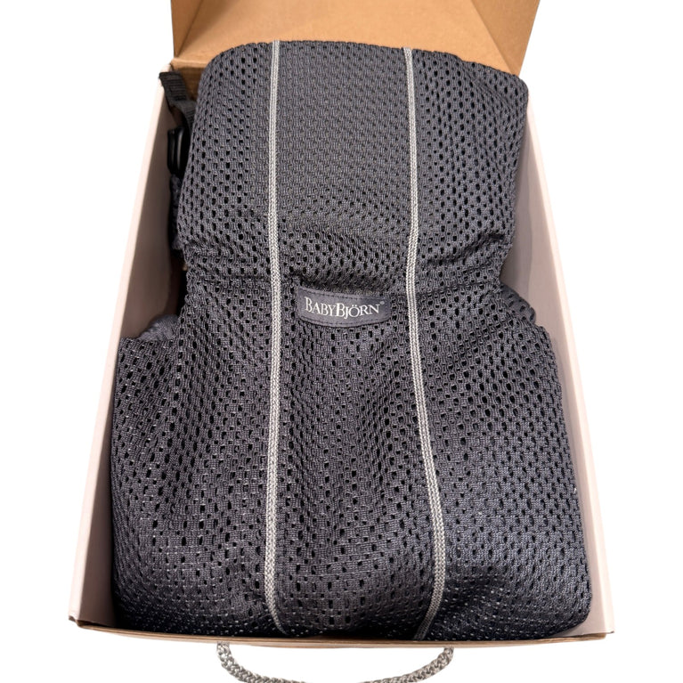 BabyBjörn-Mini-Carrier-Anthracite-2-2