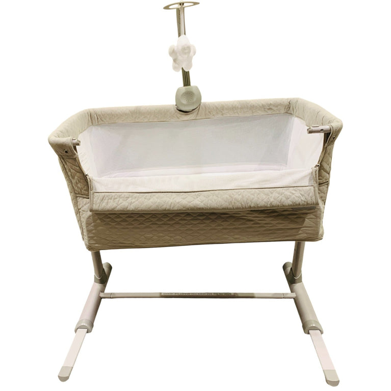 Bumble-&-Bird-Adjustable-Bedside-Bassinet-/-Crib-9-8