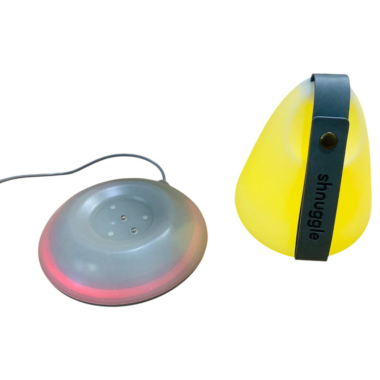 Shnuggle-Moonlight-Night-Light-With-Temperature-Sensing-Dock-1-5