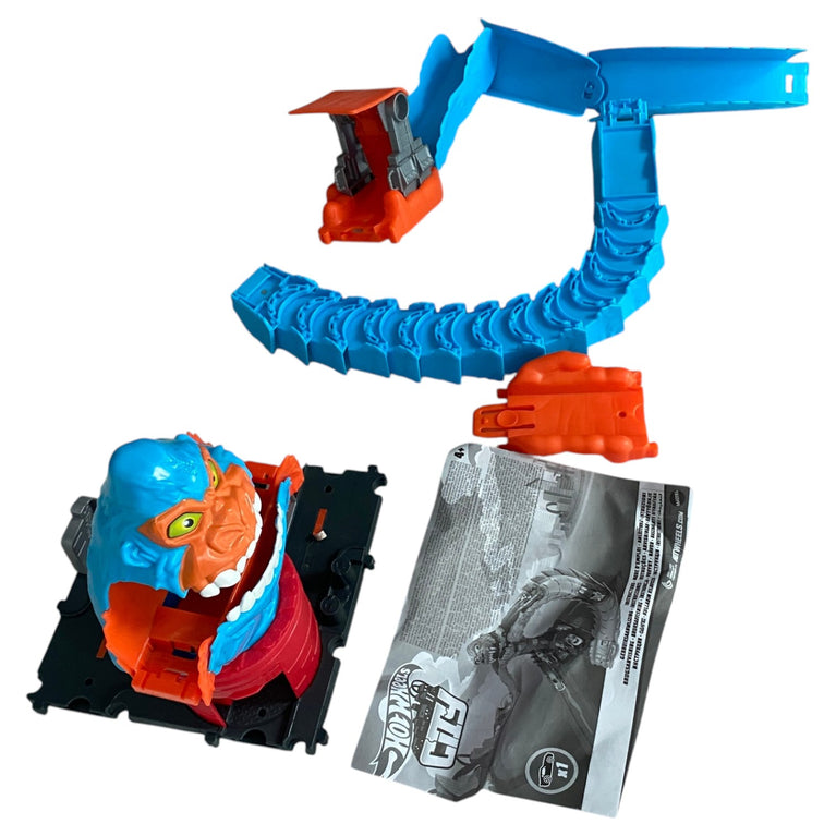 Hot-Wheels-City-Wreck-&-Ride-Gorilla-Attack-1-2