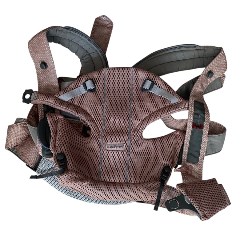 BabyBjörn-Baby-Carrier-Move-Blush-Pink-1-1