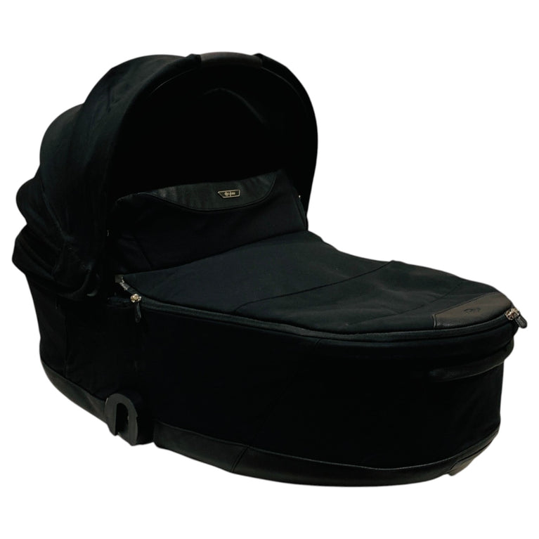 Cybex-Platinum-Priam-5-Carry-Cot-Black-1-2