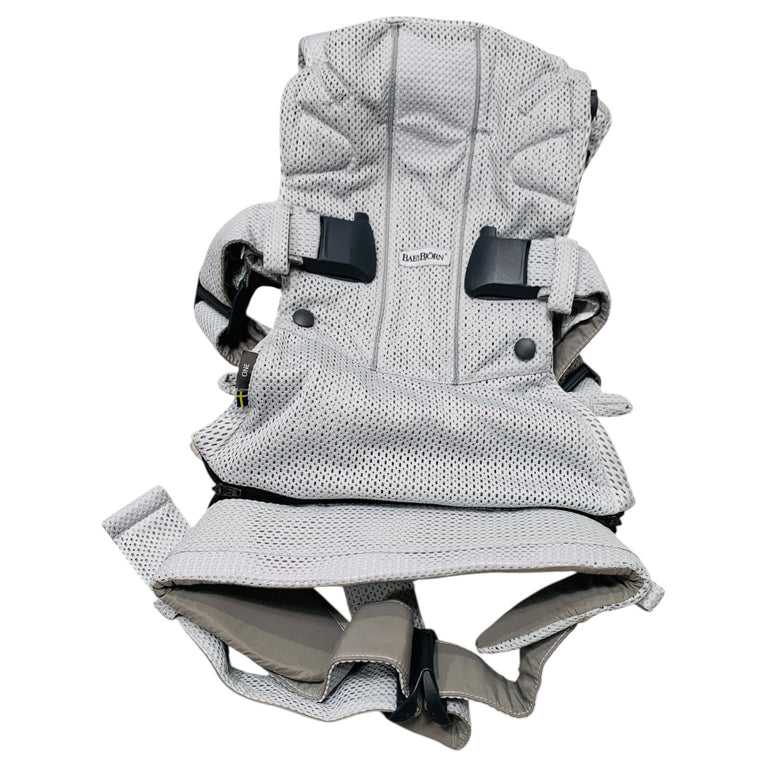 BabyBjörn-Baby-Carrier-Move-3D-Mesh-Grey-1-1
