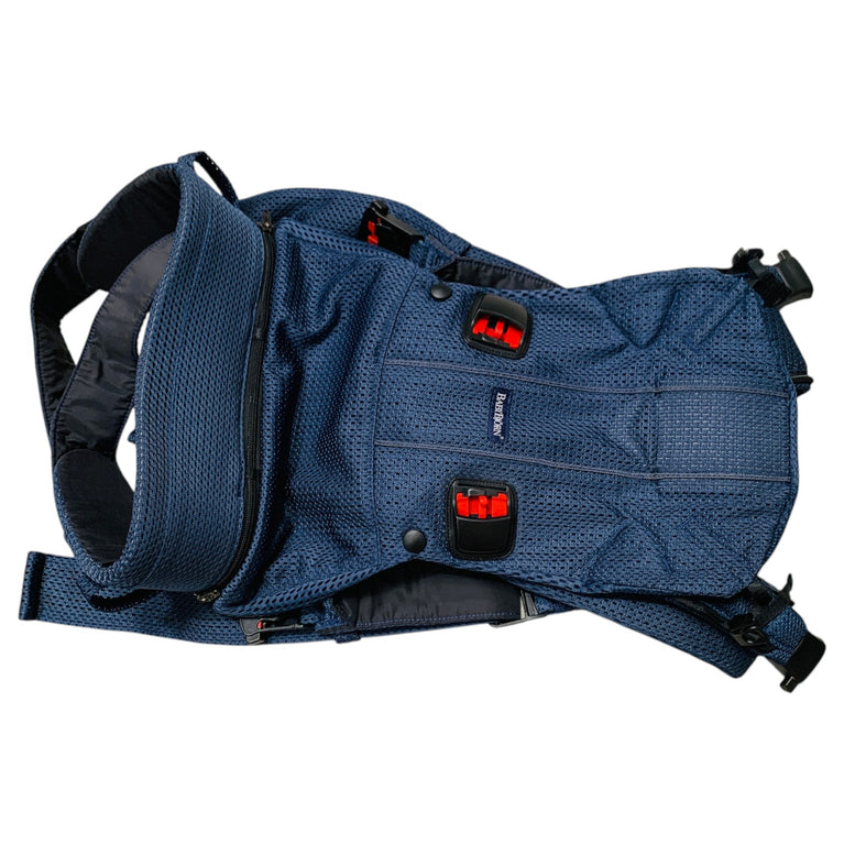 BabyBjörn-Baby-3D-Mesh-Carrier-One-Air-Navy-Blue-6-2