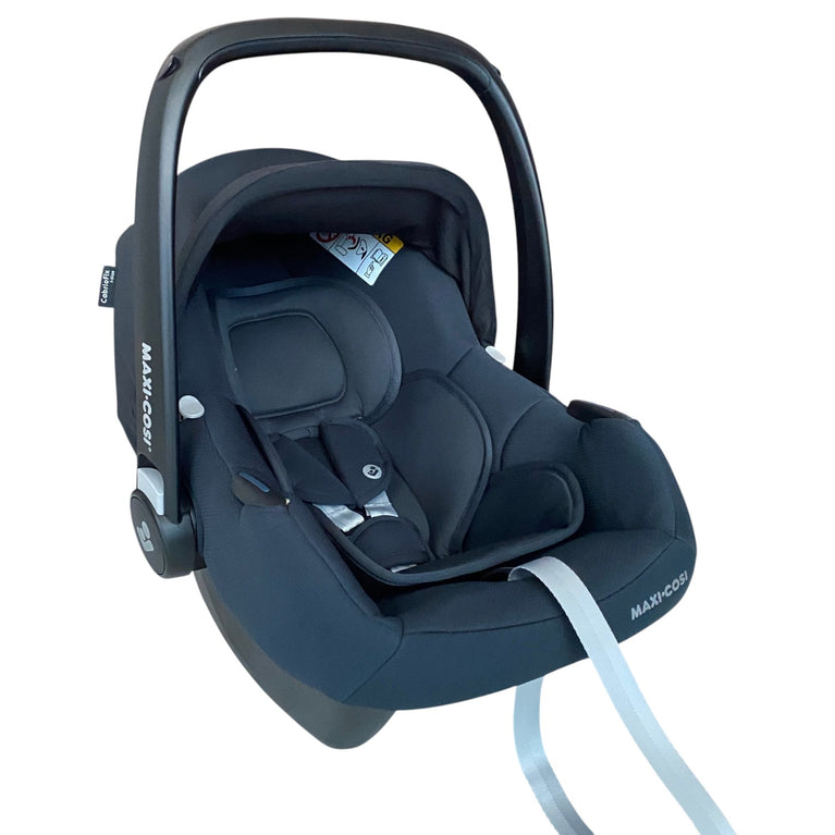 Maxi-Cosi-CabrioFix-car-seat-Essential-Graphite-3-1