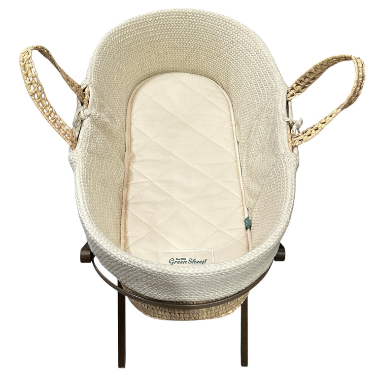 The-Little-Green-Sheep-Knit-Moses-Basket,-Mattress-&-Foldable-Stand-Linen-Organic-Wheat/Walnut-1-2