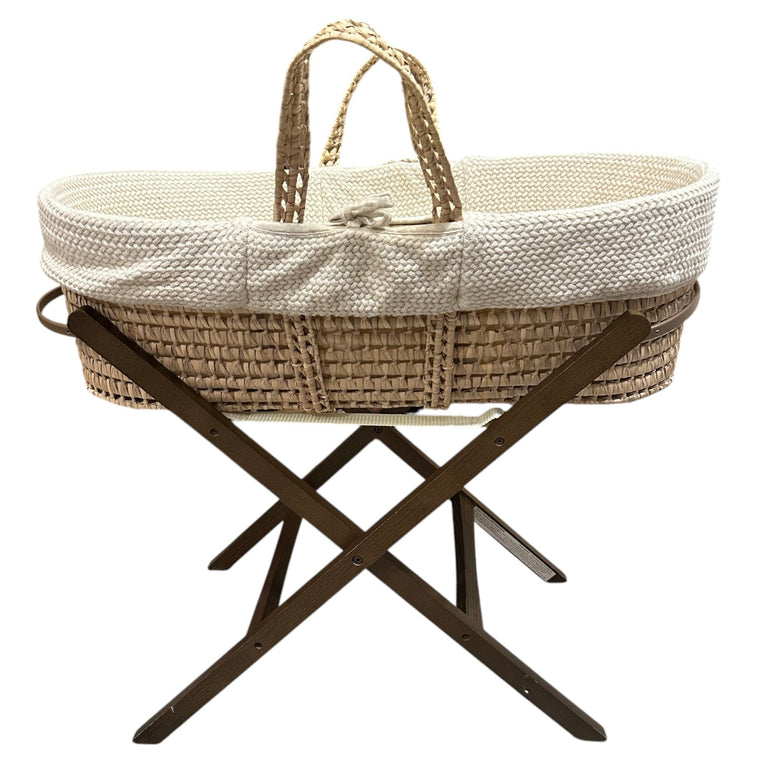 The-Little-Green-Sheep-Knit-Moses-Basket,-Mattress-&-Foldable-Stand-Linen-Organic-Wheat/Walnut-1-3