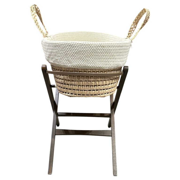 The-Little-Green-Sheep-Knit-Moses-Basket,-Mattress-&-Foldable-Stand-Linen-Organic-Wheat/Walnut-1-7
