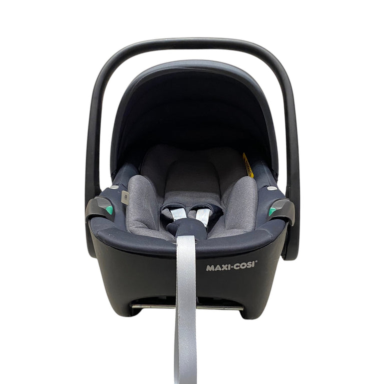 Maxi-Cosi-Pebble-360-Infant-Car-Seat-Essential-Graphite-2-2
