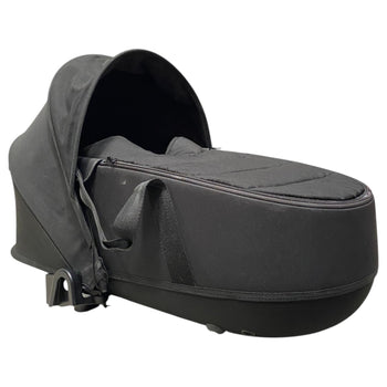 Babyzen-YOYO-Newborn-Shell-Bassinet-Black-2-2