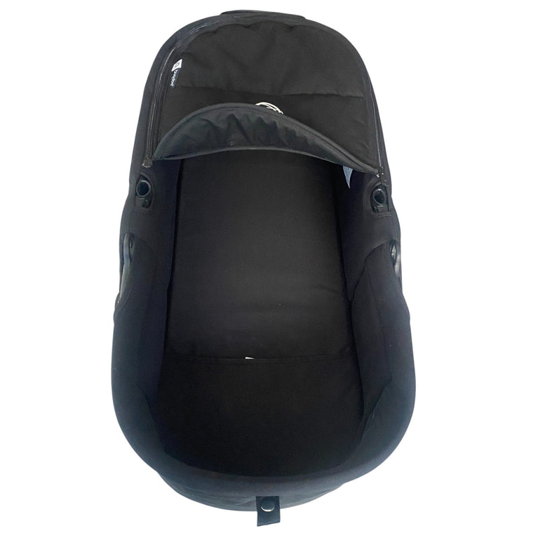 Bugaboo-Bassinet-Black-4-2
