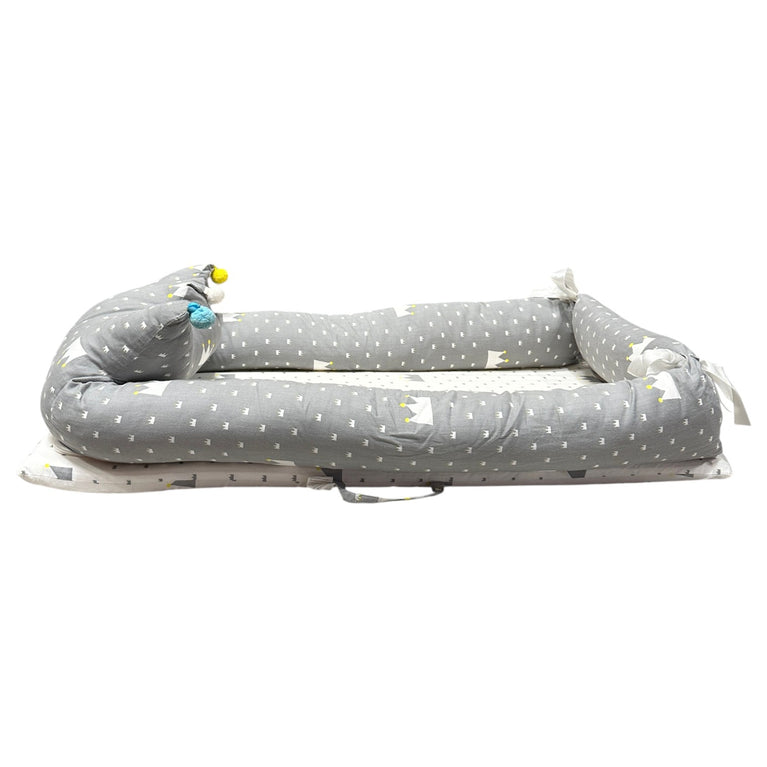Bumble-&-Bird-Bumble-&-Bird-Portable-Maxi-Baby-Nest-and-Lounger-Royal-Grey-1-5