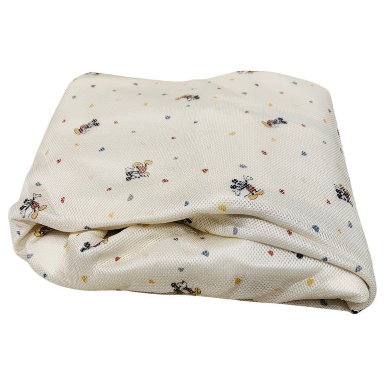 Stokke-JetKids-CloudSleeper-Mickey-Celebration-1-1