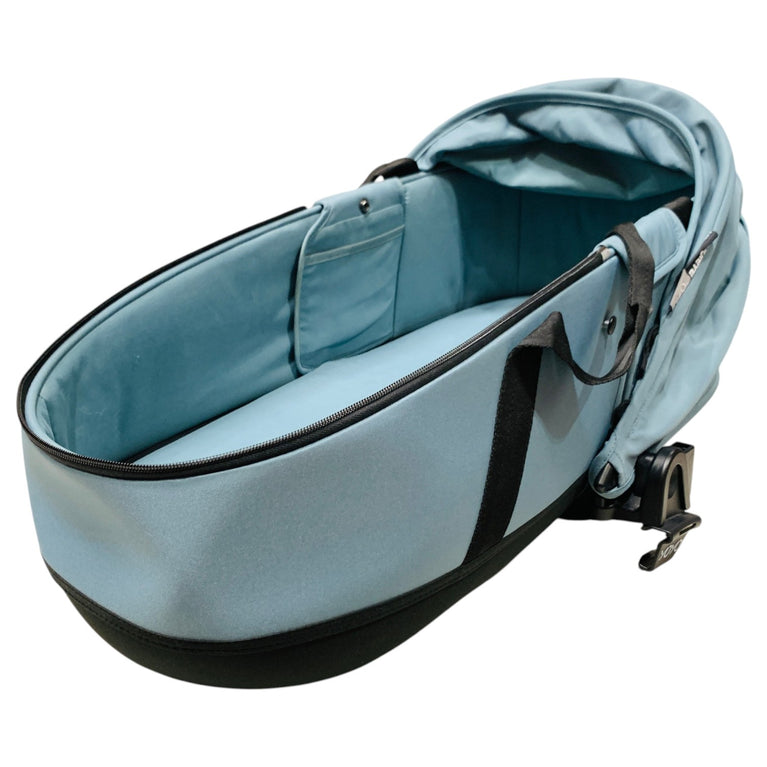 Babyzen-Yoyo-0+-Bassinet-Peppermint-3-7