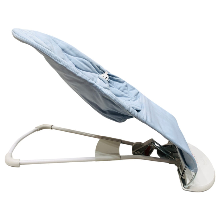 BabyBjörn-Bliss-Woven-Baby-Bouncer-Blue-1-5