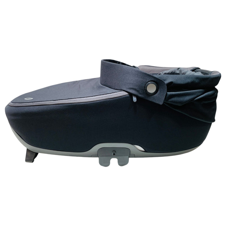 Maxi-Cosi-Jade-Safety-Car-Carrycot-Black-2-4