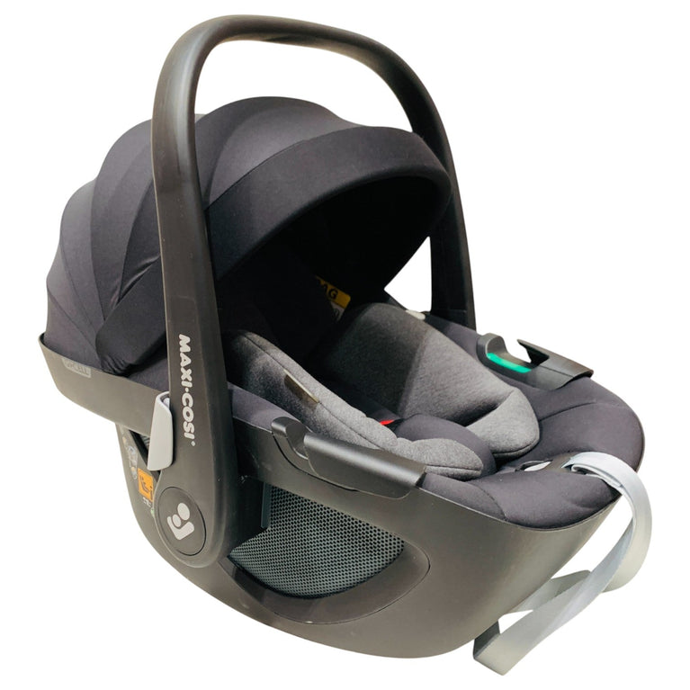 Maxi-Cosi-Pebble-360-Car-Seat-Essential-Black-2-1