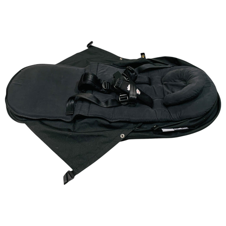 Babyzen-YOYO-0+-Newborn-Pack-Only-Black-1-2