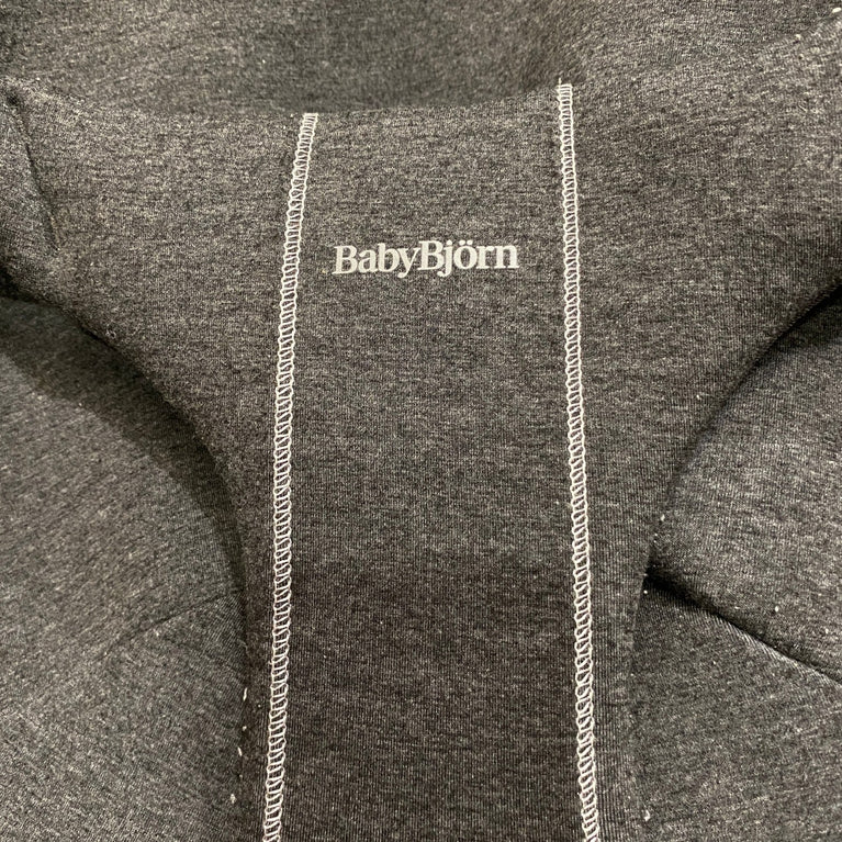 Baby-Björn-Bouncer-Bliss-3D-Jersey-Charcoal-Grey-1-7